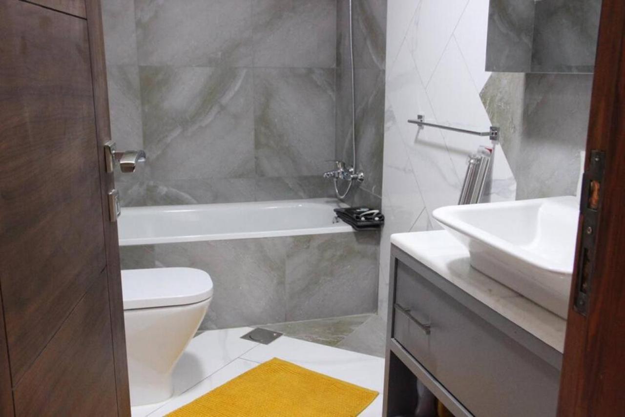 Modern 3br Next To Dieu * Beirut